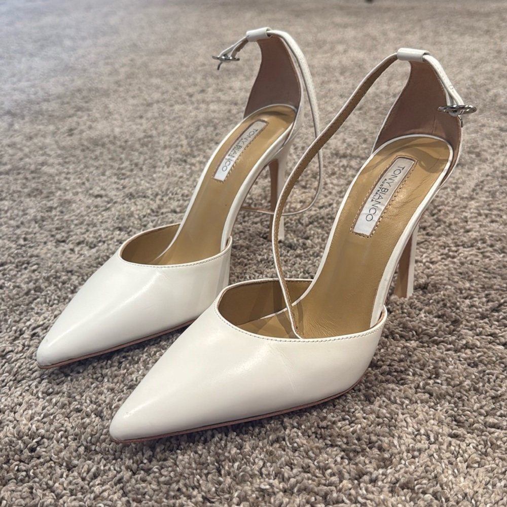 Tony Bianco white pointed toe heels size 7